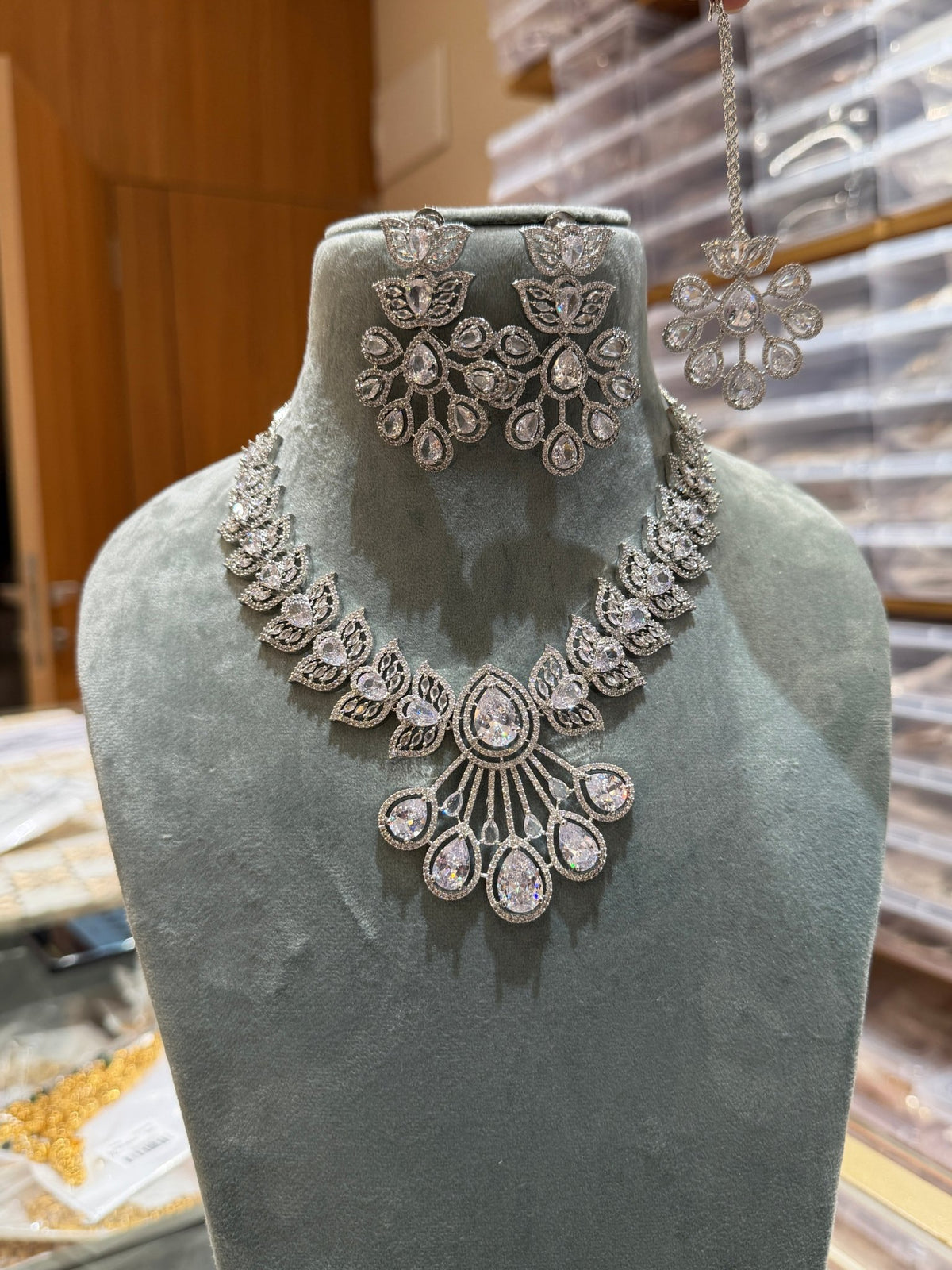 Zircon Stone Short Necklace Set | Combo | 014 - Mahilas